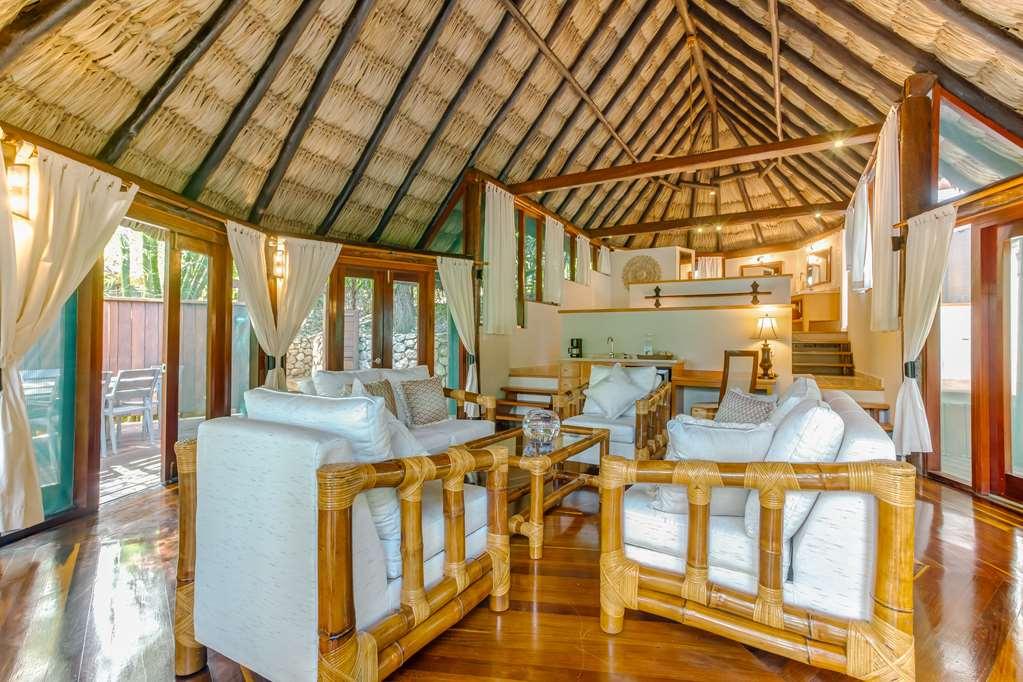 The Lodge At Chaacreek San Ignacio Room photo